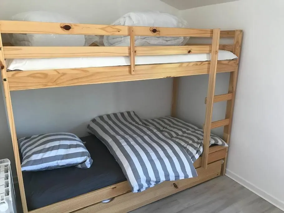 Hébergement de vacances Agreable Maison De Village Léran France